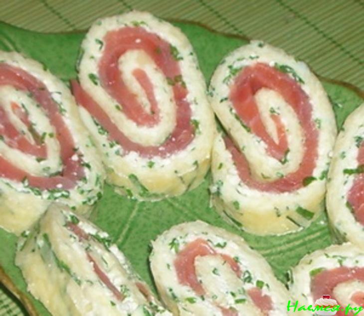 Рулет с форелью