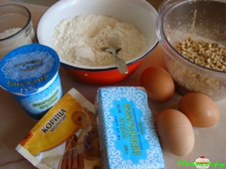 Сметанно-ореховый пирог