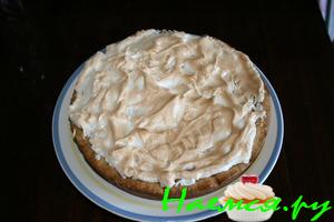 Сладкий пирог с яблоками