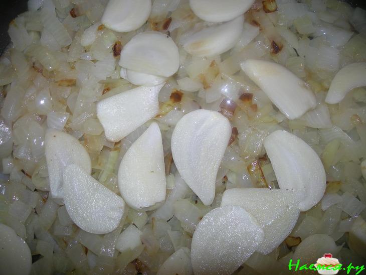 Мусака с фаршем и сыром