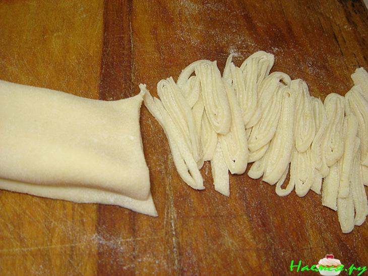 Рагу из сердца с домашней лапшой