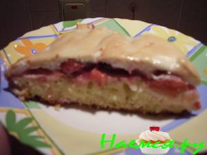 Торт клубничный