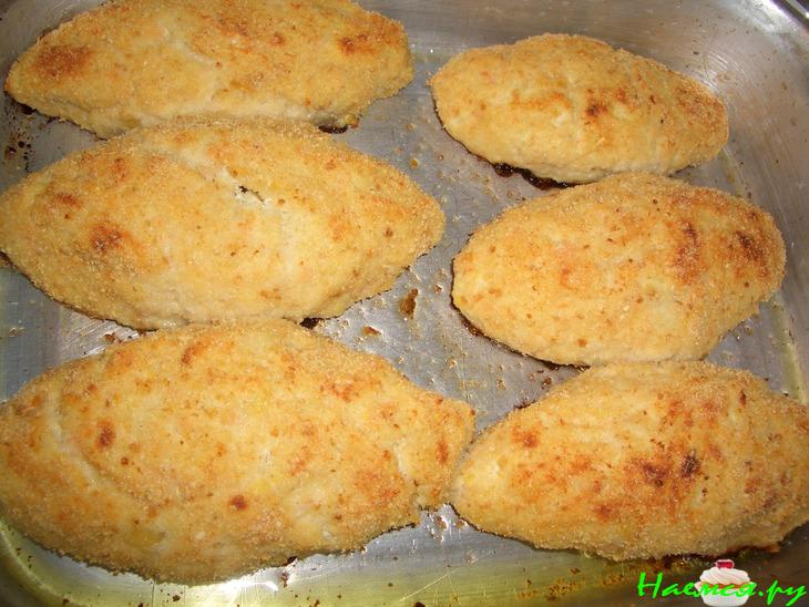 Куриные котлеты с морковью и яблоками