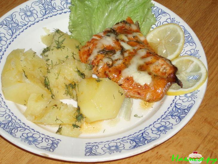 Форелька под сладко-кислым соусом