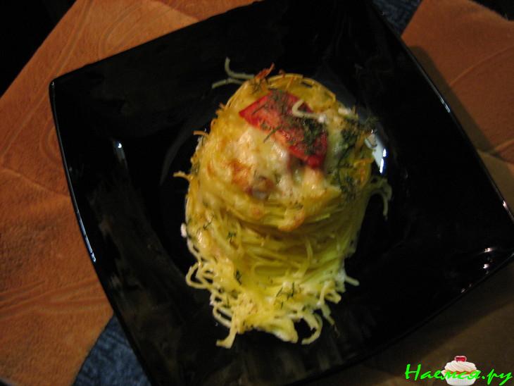 Курочка в гнёздышке