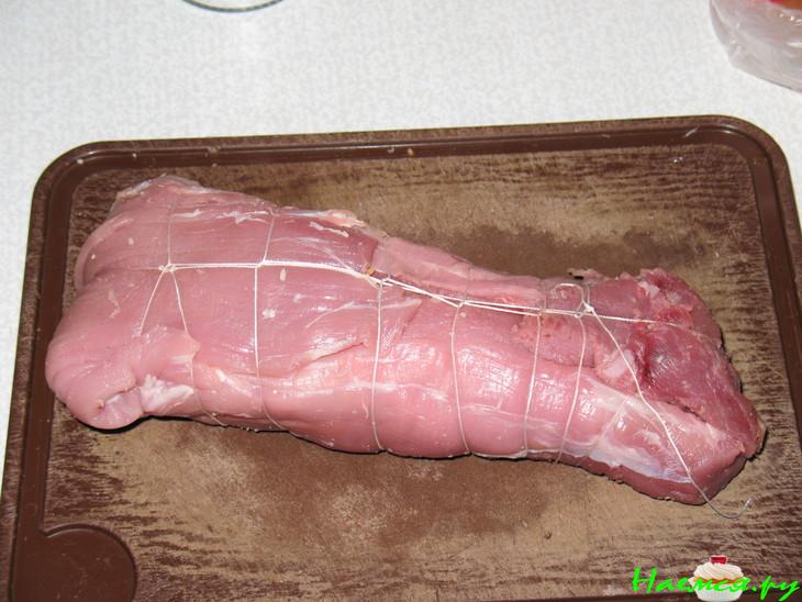 Фаршированная запеченная свиная вырезка Фаршированная запеченная свиная вырезка