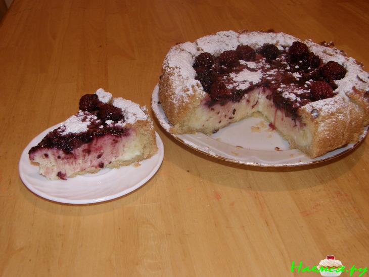 Пирог с малиной