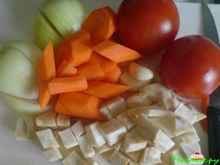 Рулька с пивом и мятой