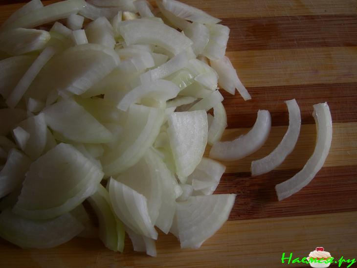 Салат с жареными баклажанами и кабачками