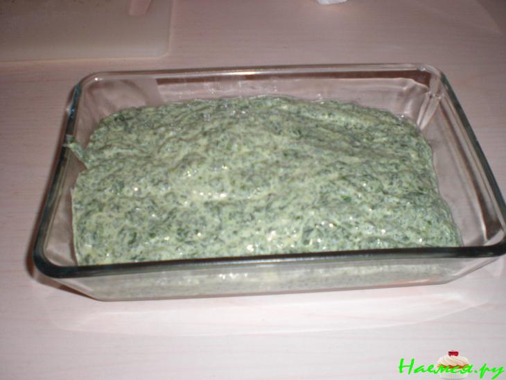 Лосось запечённый в шпинате и сыре