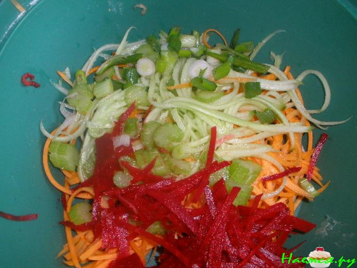 Салат Ориенталь с хрустящей тортильей