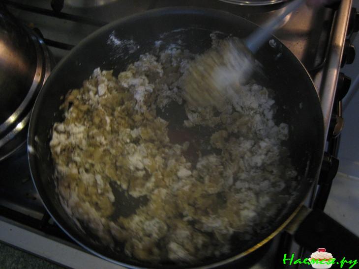 Жульен с вешенками и чесночком