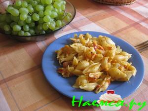 Макароны в овощном соусе