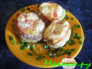 Картофельные лодочки с мясом и грибами