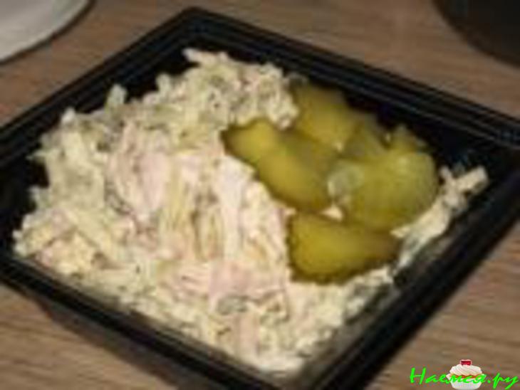 Быстрый салат из блинов