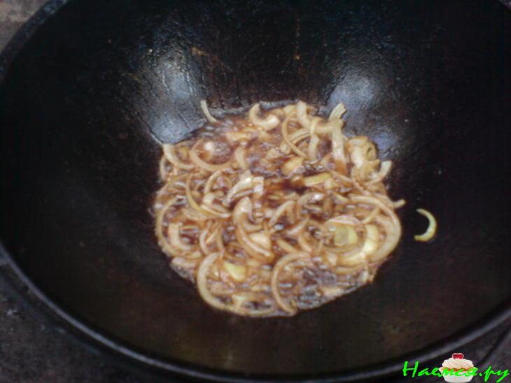 Плов с говядиной и зарой