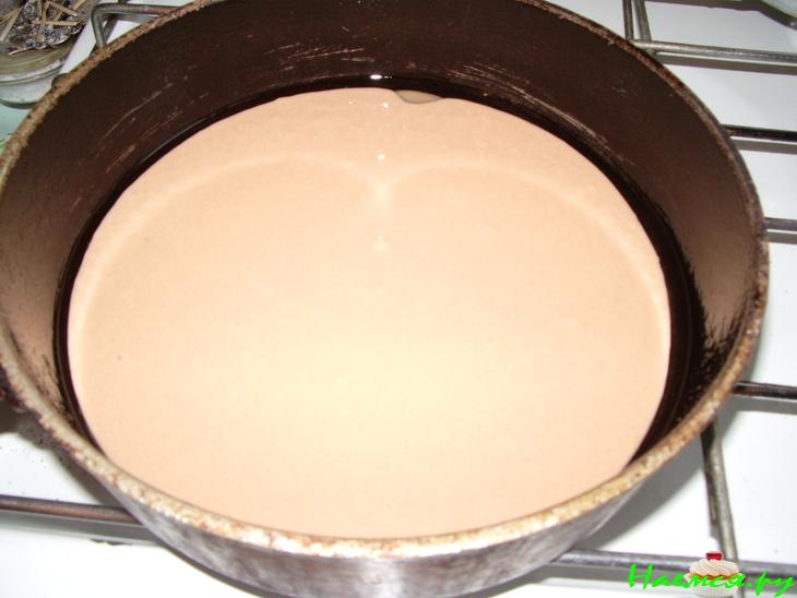 Тортик с шоколадом и клубничкой