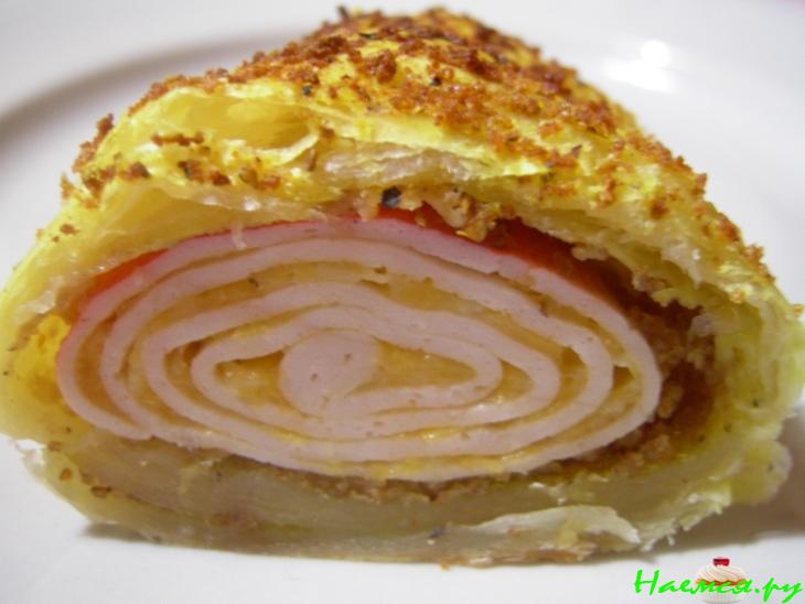 Крабово-слоеные рулеты к пиву