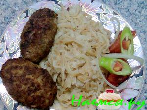 Котлеты домашние c домашней лапшой