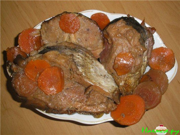 Толстолобик фаршированный с овощами