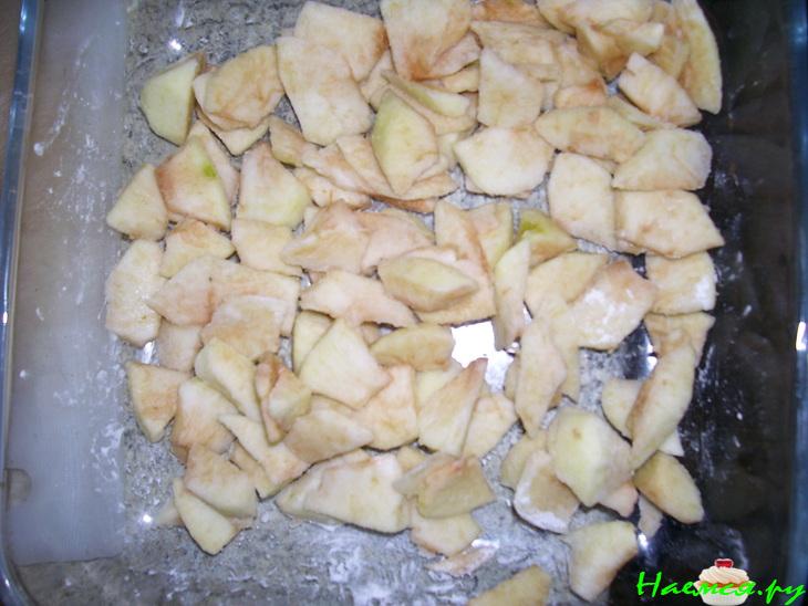 Манник нежный с яблочками и бананом