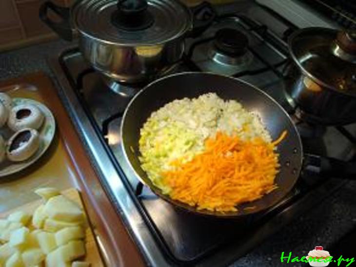 Суп с грибами - "Ум отъешь!"