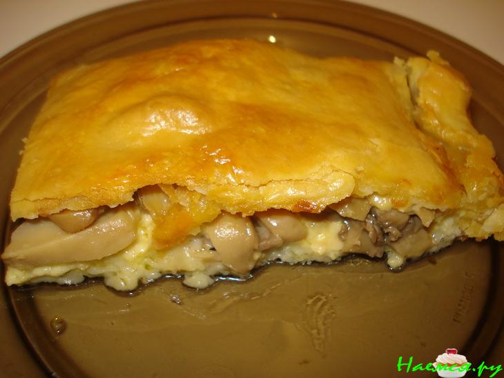 Манитаропита /грибной пирог/