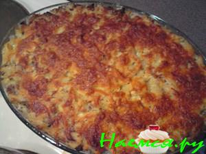 Паста с фаршем под сырной корочкой