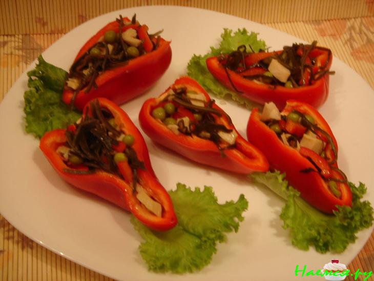 Салат-закуска из морской капусты с кальмарами