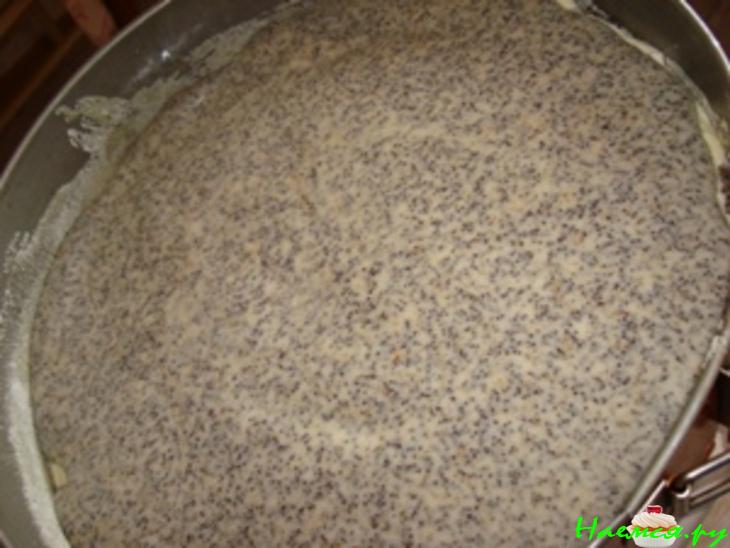 Маковый пирог-торт с творожной прослойкой