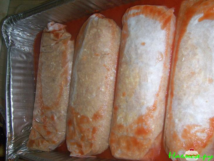 Рулет куриный в томате