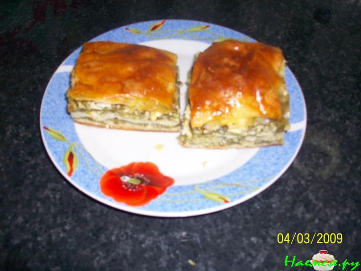 Пирог со шпинатом и брынзой Пирог со шпинатом и брынзой