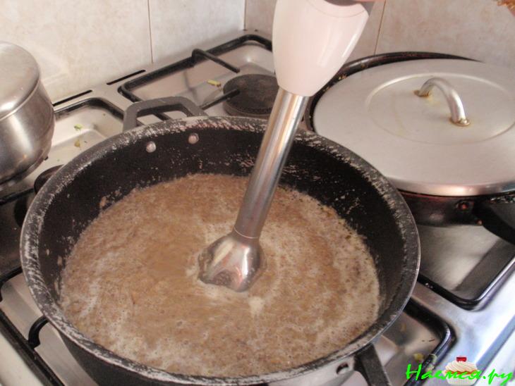 Грибной крем-суп с сухариками