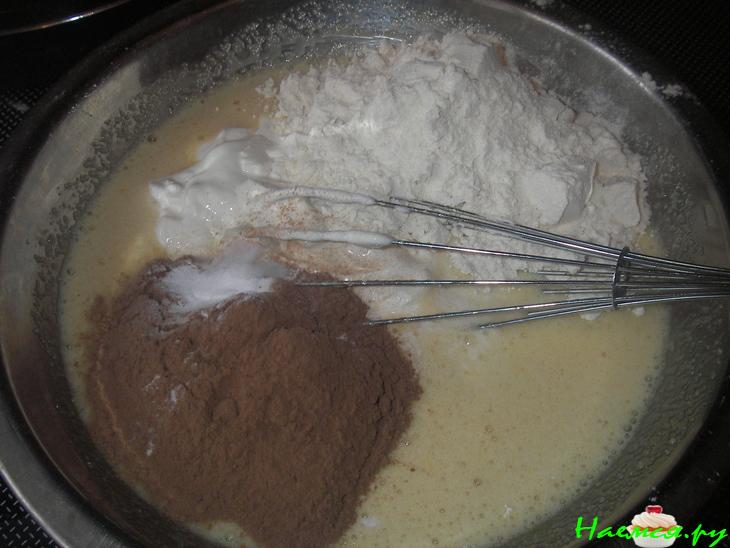 Шоколадный торт с бергамотом