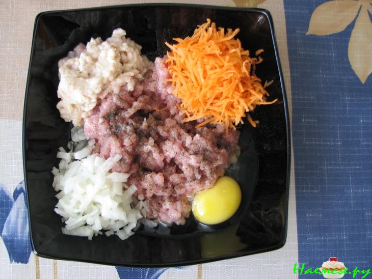 Корзиночки из фарша с начинкой Корзиночки из фарша с начинкой