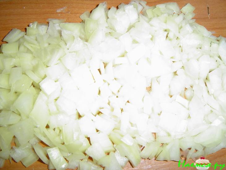 Салат с креветками и шампиньонами "Золотая рыбка"