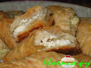Слойки с брынзой