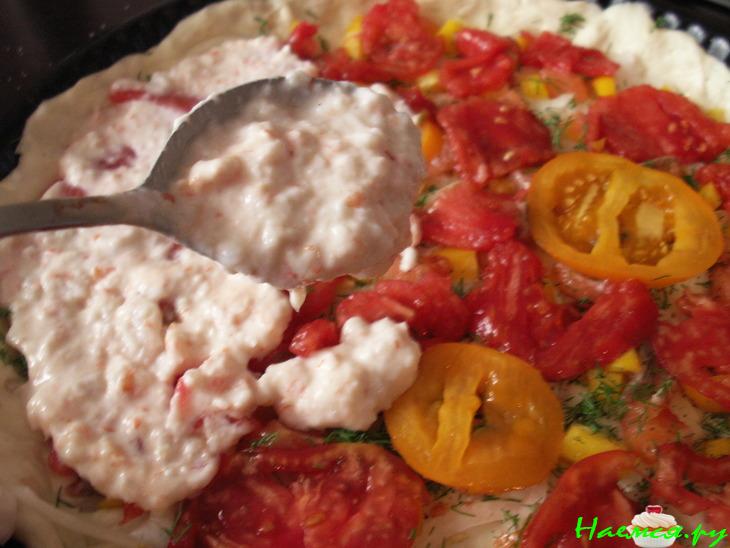 Пицца с креветочным соусом на основе бешамель