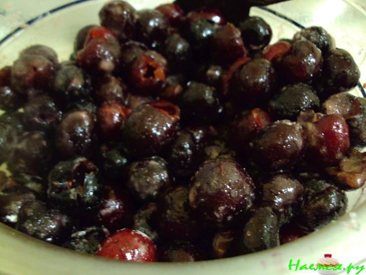 Пирог с черешней "Весенние ароматы"