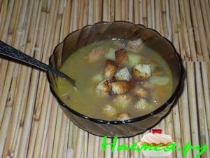 Суп "Фасолево-грибной с гренками"