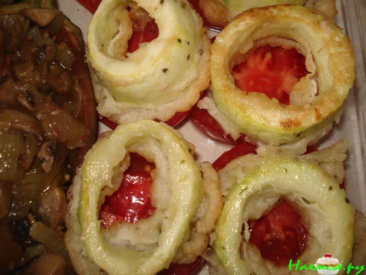 Ассорти из кабачков и баклажанов (с грибами)