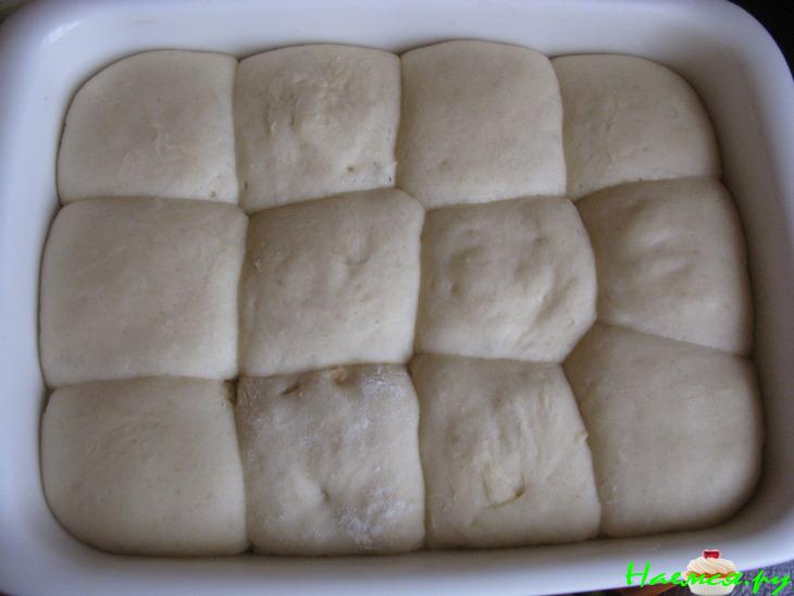 Нежные булочки-пирожки с начинкой (на яблочном соке) Нежные булочки-пирожки с начинкой (на яблочном соке)