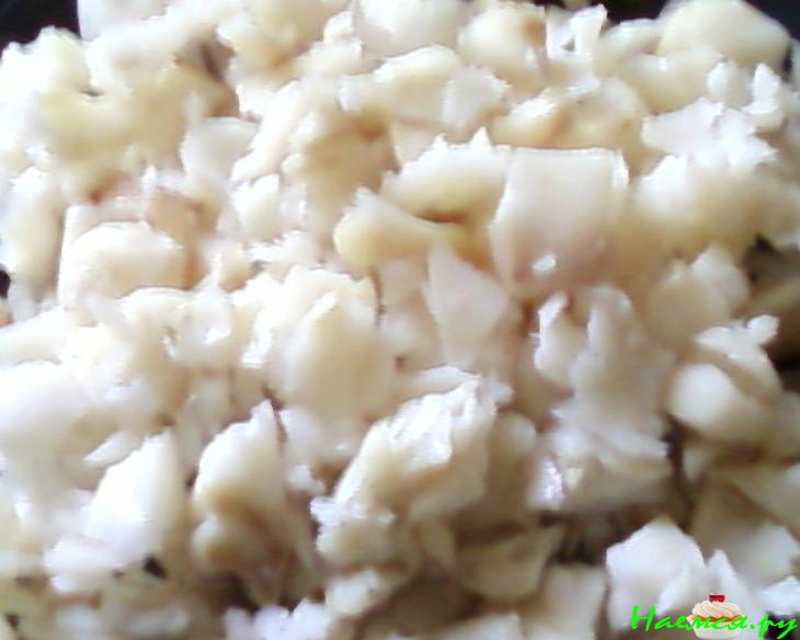 Салат с рыбой и маринованным перцем Салат с рыбой и маринованным перцем