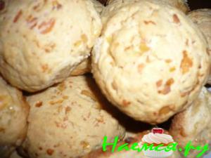 Сырные пончики к бульону и на завтрак