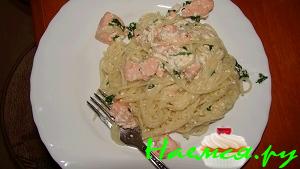 Спагетти с лососем Спагетти с лососем