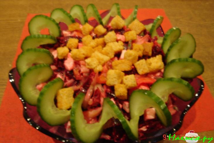 Салат с копченой курочкой "8 Марта"