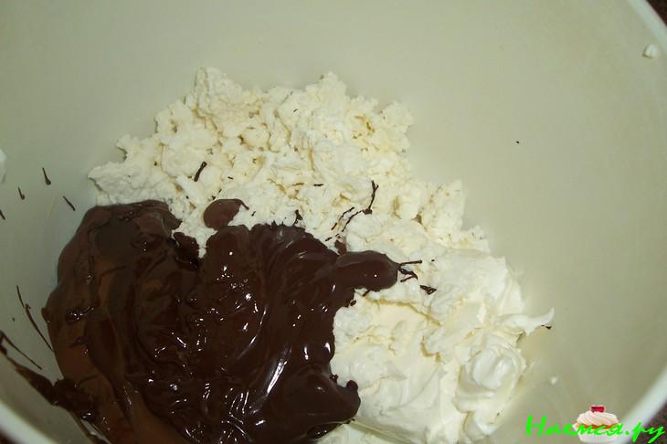 Конфеты шоколадные с сыром Филадельфия и фундуком