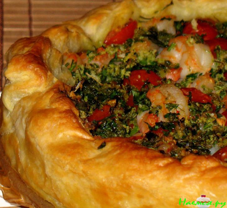 Тарт с креветками и помидорами черри