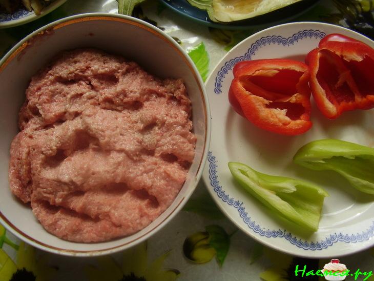 Фаршированные баклажаны (закуска)
