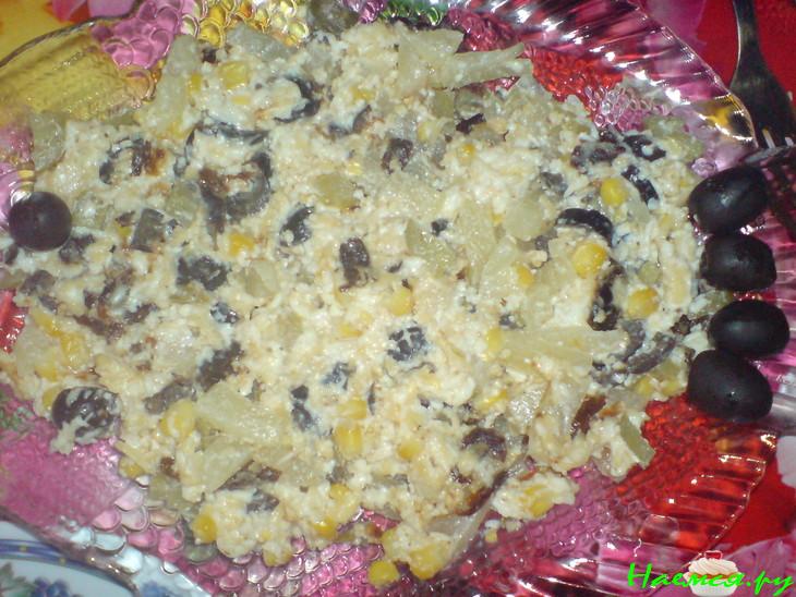 "Хек" в пароварочке с салатиком